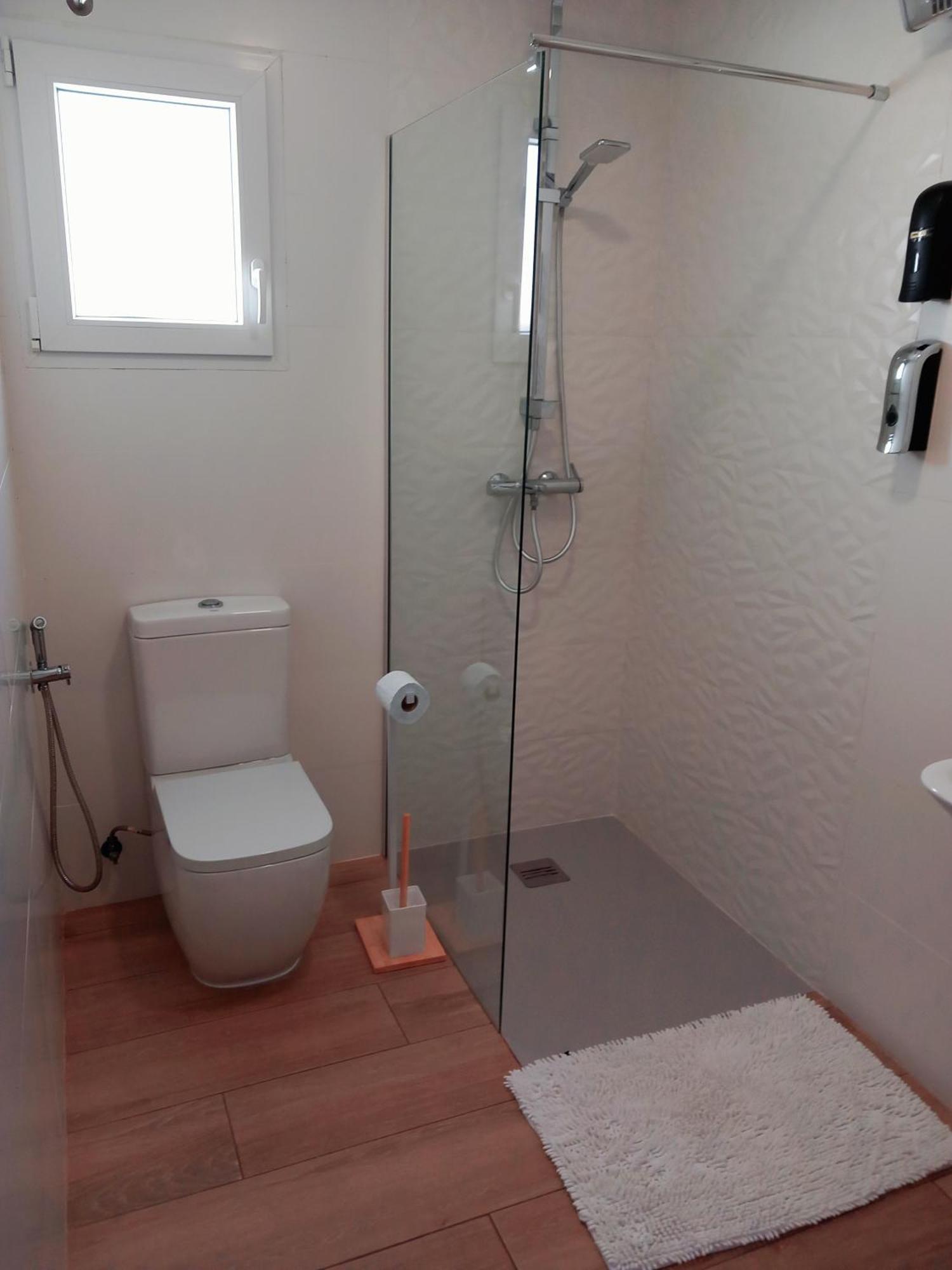 Apartamentos De La Haya & Suite Con Jacuzzi, Junto Al Teatro Romano Mérida Eksteriør billede